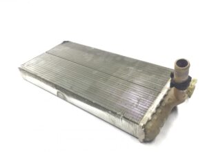 Radiator încălzire cabină mercedes a0018301903 0018301903 1 Radiator încălzire cabină mercedes a0018301903 0018301903