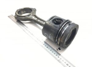 Set piston și bieletă mercedes - coduri a9060300220, a9040300320, a9060301217, a9060303217, a9060301317, a9060303617 1 Set piston și bieletă mercedes – coduri a9060300220, a9040300320, a9060301217, a9060303217, a9060301317, a9060303617