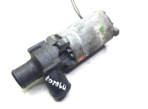 Pompa de circulație lichid de răcire volvo cod 207061 1 Pompa de circulație lichid de răcire volvo cod 207061
