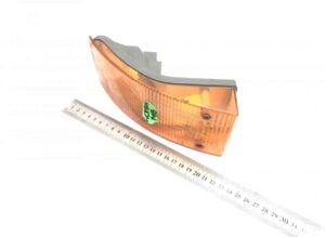 Indicator luminos față stânga pentru mercedes, cod piesă 9418201321 (a9418201321) 1 Indicator luminos față stânga pentru mercedes, cod piesă 9418201321 (a9418201321)