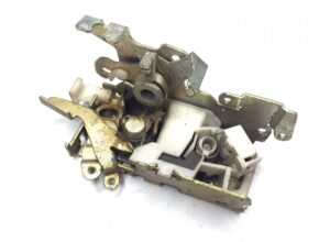 Încuietoare ușă dreapta mercedes a9737200835 / a9017200435 / a9437200435 / a0007206635 / a0007206835 / 9437200435 / 9737200835 / 9017200435 / 0007206635