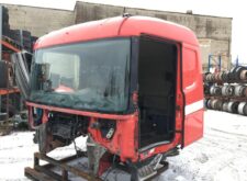 Cabină Scania CR19 Second-Hand Roșie, fără Elemente Frontale, Cod 95375