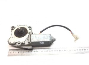 Motor regulator geam stânga scania (coduri: 1442292, 2303350, 2572352, 560097, 1366761)