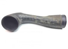 Conductă de admisie aer de la filtrul de aer la turbocompresor MAN 81082010572 / 81082010572 / 81082010490 / 81082010490 / 81964200519 / 81964200519