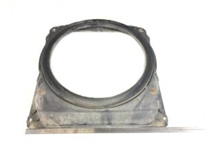 Carcasă radiatorului volvo 20870006 / 20869865 / 7420870006 1 Carcasă radiatorului volvo 20870006 / 20869865 / 7420870006