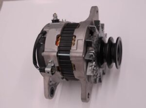 Alternator pentru excavatoare new holland e130, e160, e175, e215 1 Alternator pentru excavatoare new holland e130, e160, e175, e215
