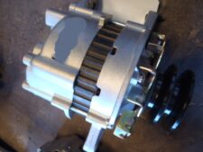 Alternator pentru excavator Kobelco SK220-3