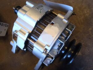Alternator pentru excavator kobelco sk230-6 1 Alternator pentru excavator kobelco sk230-6