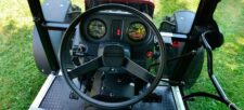 Volan și panou de control pentru tractor Belarus
