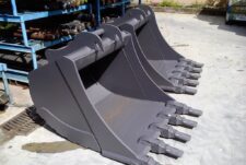 Cupe Excavator Volvo - Atașamente Excavator Volvo