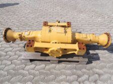 Axa Caterpillar 926M pentru utilaje grele