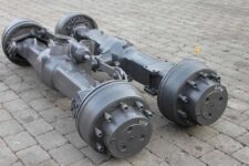 Axe față-spate pentru excavator OK MH4