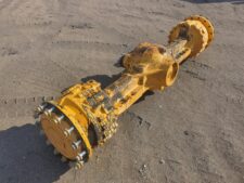 Axa față-spate Liebherr L544 în stare bună