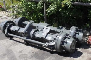 Axa față/spate wy 175 pentru excavator atlas 1304/1404