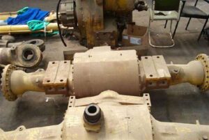 Axa față-spate pentru încărcător frontal caterpillar 966g 1 Axa față-spate pentru încărcător frontal caterpillar 966g