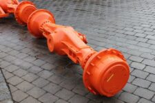 Axa față-spate pentru încărcător frontal Hitachi FR 130-2
