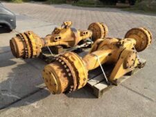 Axe față și spate pentru încărcător frontal Komatsu WA350