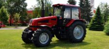 Tractor pe roți Belarus 1221.3