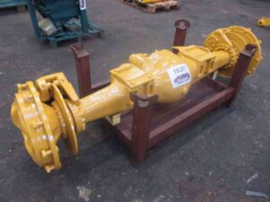 Axa spate pentru volă caterpillar 930 - second hand 1 Axa spate pentru volă caterpillar 930 – second hand