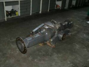 Axă spate pentru new holland w190b 1 Axă spate pentru new holland w190b