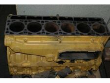 Bloc motor second-hand Caterpillar cu șase cilindri în linie