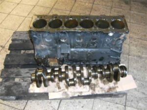 Bloc motor și vibrochen second hand pentru man d0826lf07