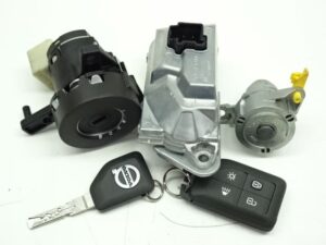 Set butuc cheie și telecomandă volvo 82630791-11