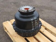 Butuc încărcător frontal W-70, S-3x27, Z-14, 3 Tarțe, Ø 546