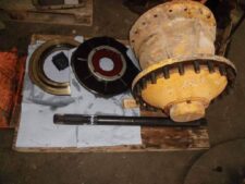 Butuc Roată Încărcător Frontal Volvo L150 - Piese și Componente