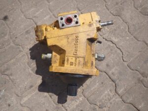 Hidromotor danfoss pentru încărcător frontal caterpillar 1 Hidromotor danfoss pentru încărcător frontal caterpillar