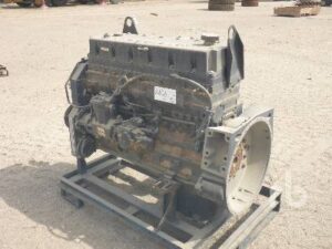 Motor cummins l10-300 1 Motor cummins l10-300