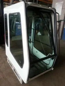 Cabină excavator liebherr – piese și componente cabina liebherr
