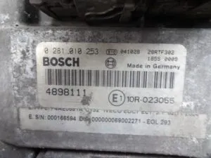 Calculator iveco eurocargo 4898111 0281010253 f4ae0681