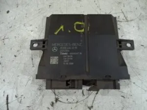Calculator mercedes-benz a0004463319