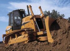 Buldozer Case 1650KL în acțiune pe șantier