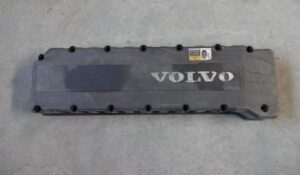 Capac chiuloasă volvo f12 3964696 1 Capac chiuloasă volvo f12 3964696