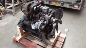 Motor diesel second hand case 4t-390