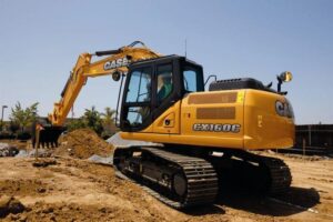Dezmembrăm excavator case cx160c