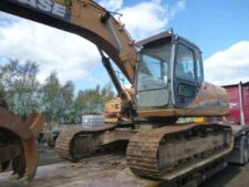Excavator Case CX210 la Dezmembrări