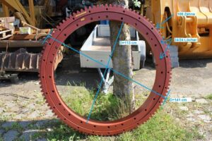 Coroană de rotire excavator doosan dx140lc, 106 dinți, 24/24 găuri, d=113 cm, d=141 cm
