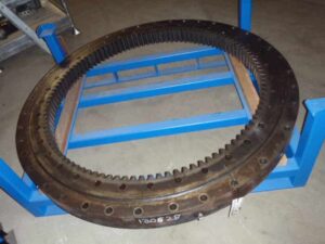 Coroană de rotire pentru excavatoare hitachi ex100, ex10u, ex12, ex08-2b, ex15, ex16, ex17, ex18, ex20, ex22, ex24, ex25, ex26, ex27, ex29 1 Coroană de rotire pentru excavatoare hitachi ex100, ex10u, ex12, ex08-2b, ex15, ex16, ex17, ex18, ex20, ex22, ex24, ex25, ex26, ex27, ex29