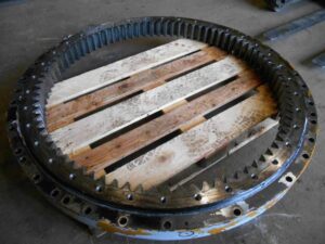 Coroană de rotire hitachi zx250 – utilizată, din dezmembrare