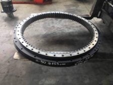 Coroană de rotire pentru Komatsu PC 290 - Piese de schimb Komatsu