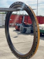 Coroana de rotire pentru excavator Liebherr A900, diametru 12 inch