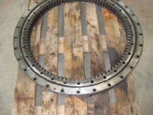 Coroană de rotire pentru volvo ecr88 1 Coroană de rotire pentru volvo ecr88