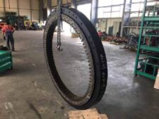 Coroană de rotire pentru excavator Case 9046 CX210