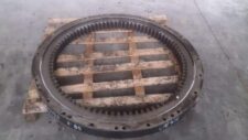 Coroană de rotire pentru excavator Caterpillar 325BLN