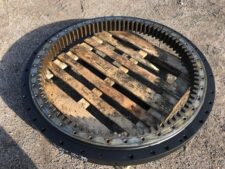 Coroană de rotire pentru Caterpillar 303