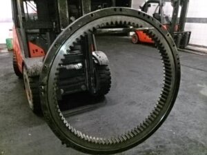 Coroana de rotire excavator hyundai robex 320