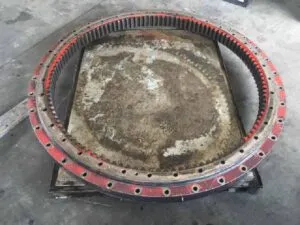 Coroană de rotire pentru excavator ok rh 16-11